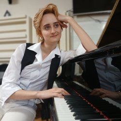 Julia Kolasińska